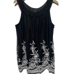 Alfani 2X black embroidered tank. Beautiful as dress or casual.